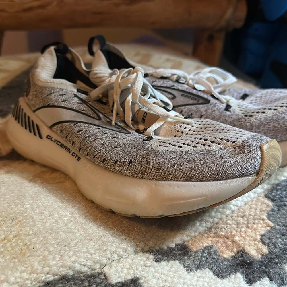 Brooks 20 Glycerin GTS shoes
